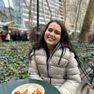 Meet your Posher, Mackenzie